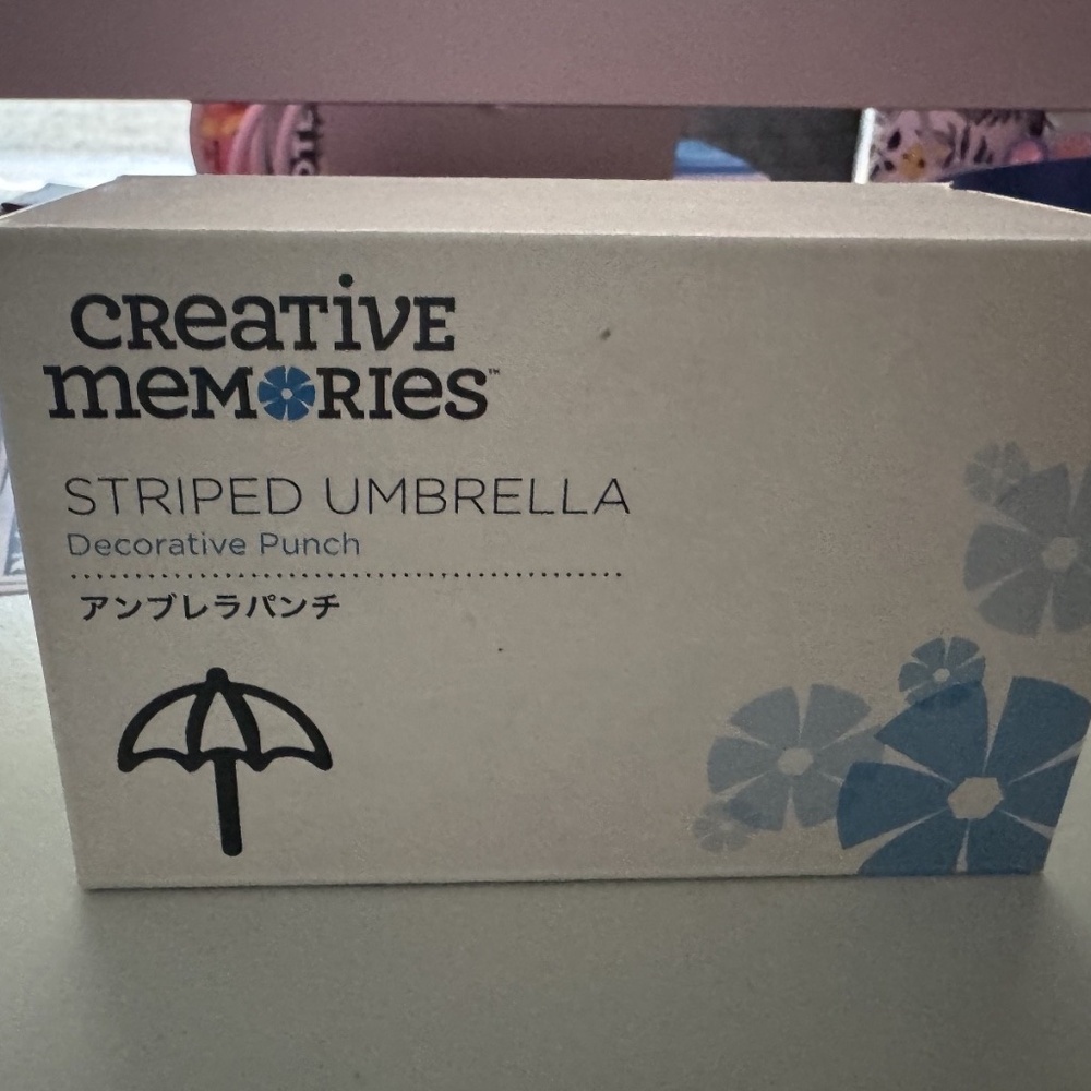 Creative Memories Striped Umbrella Decorative Punch NIB